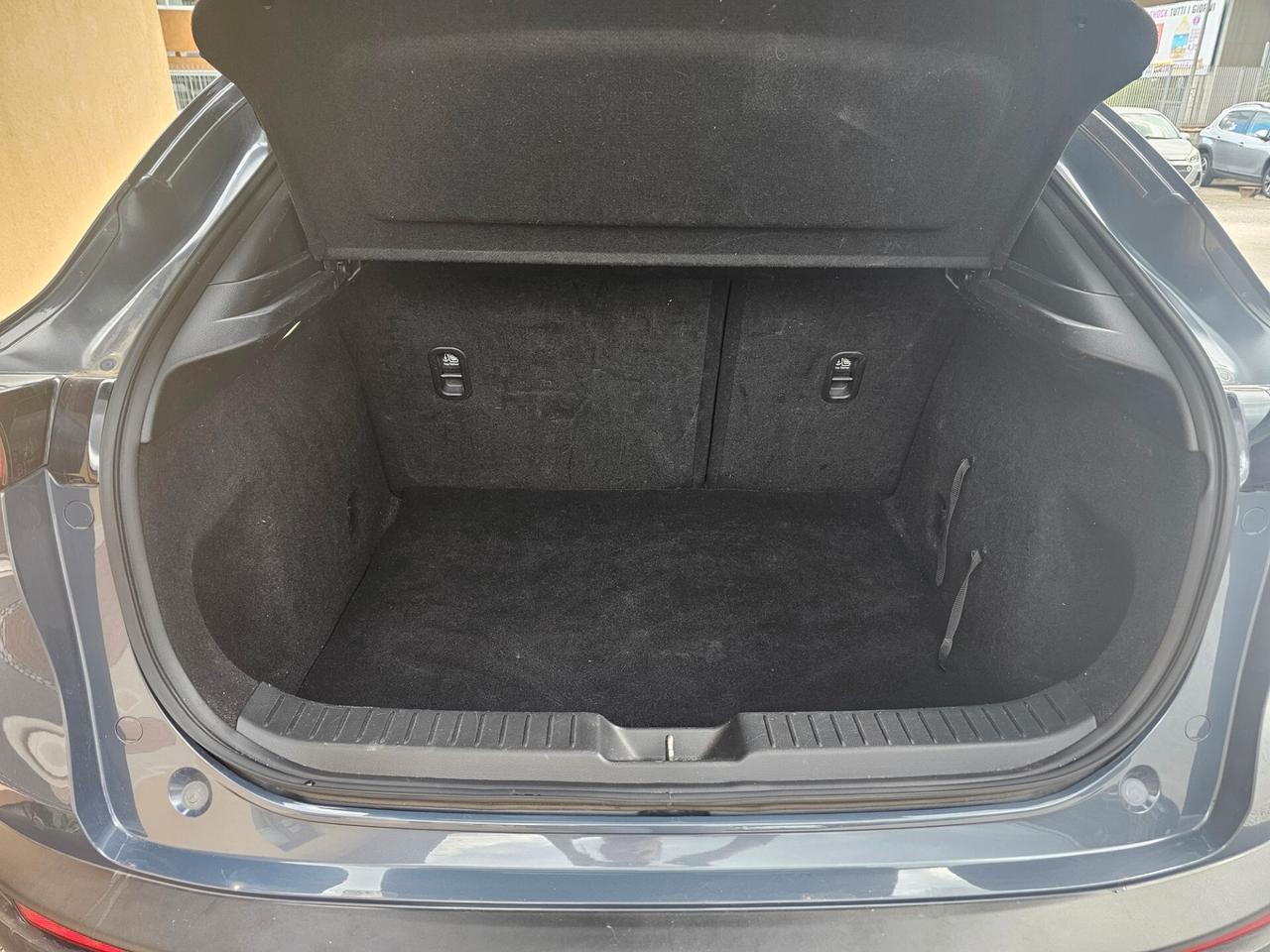 Mazda CX-30 1.8L Skyactiv-D 2WD Exceed