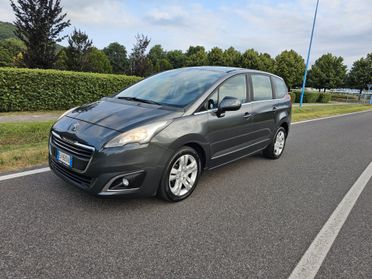 PEUGEOT 5008 1.6 hDi 7 POSTI "OK PER NEOPATENTATI"