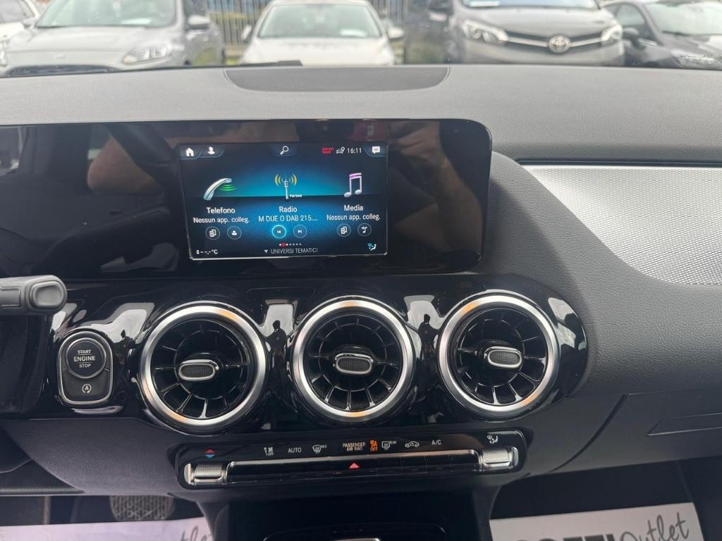 Mercedes-Benz Classe B - W247 2018 - B 180 d Premium auto