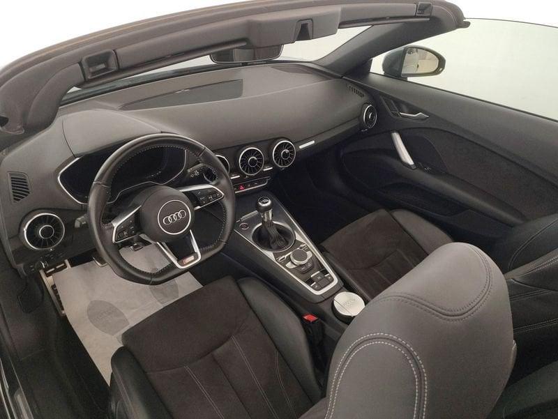 Audi TT Roadster 2.0 tdi ultra S line