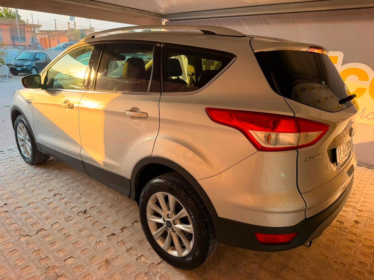 Ford Kuga 2.0 TDCI 120 CV S&S 2WD Titanium