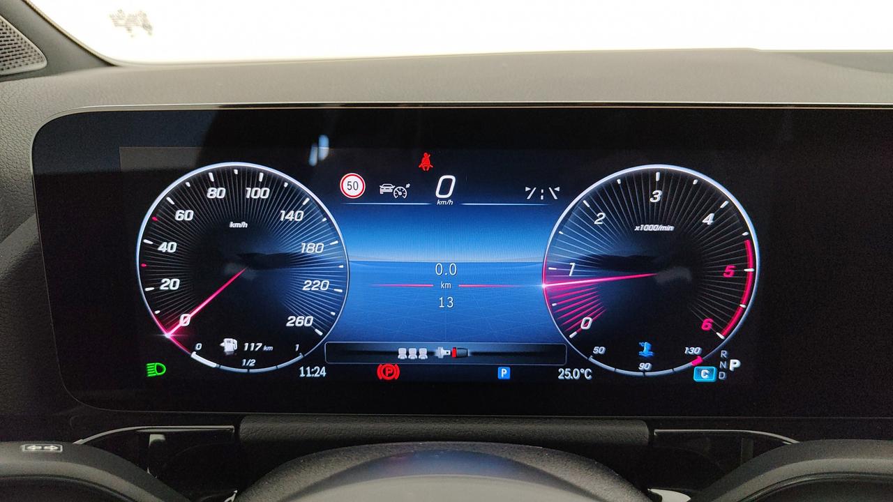Mercedes-Benz GLA 200 d automatic