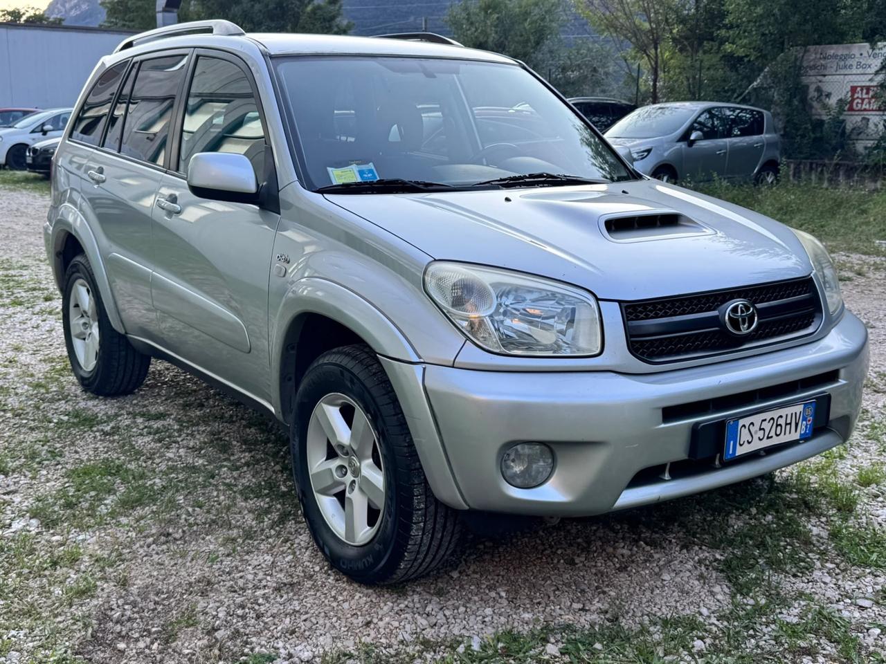 Toyota RAV 4 RAV4.com 2.0 Tdi D-4D cat 5 porte Sol
