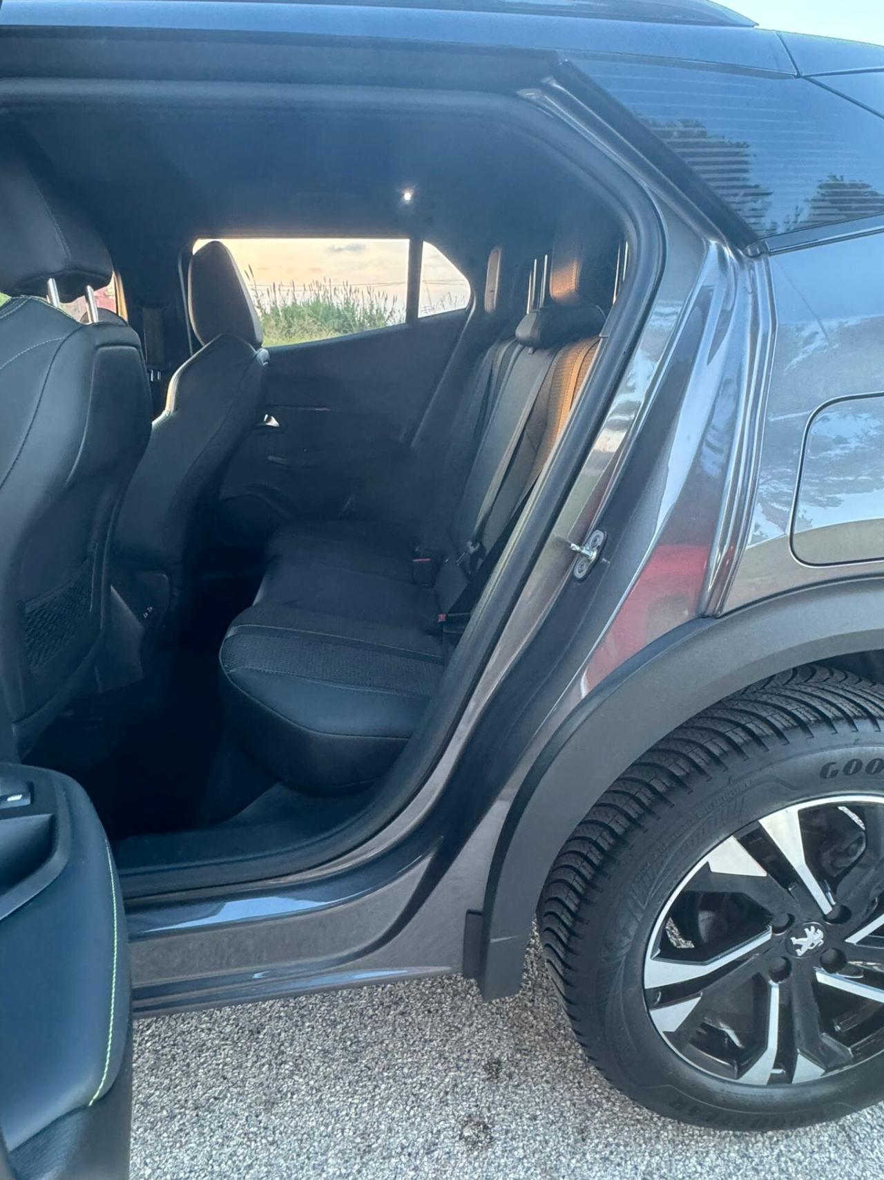 Peugeot 2008 BlueHDi 110 S&S GT LINE