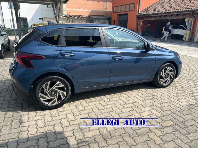 HYUNDAI i20 1.2 100 CV Connectline KM 0