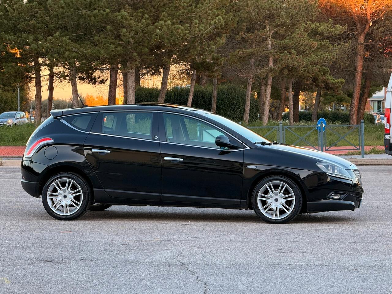 Lancia Delta 1.6 MJT GARANZIA 12 MESI