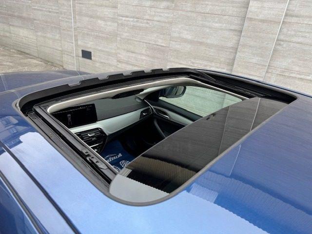 BMW 520 d 48V BusinessTETTO PANORAMICO imm 2020 Restyling