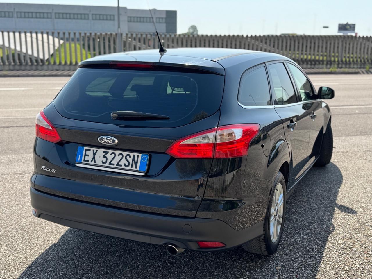 Ford Focus 2.0 TDCi 115 CV Powershift SW Titanium