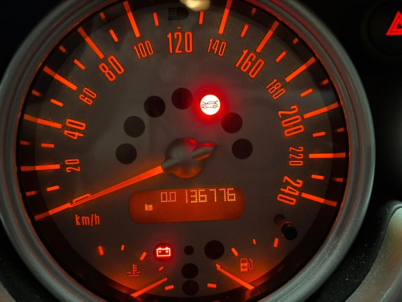 MINI COOPER DEL 2003 BENZINA 130.000 KM