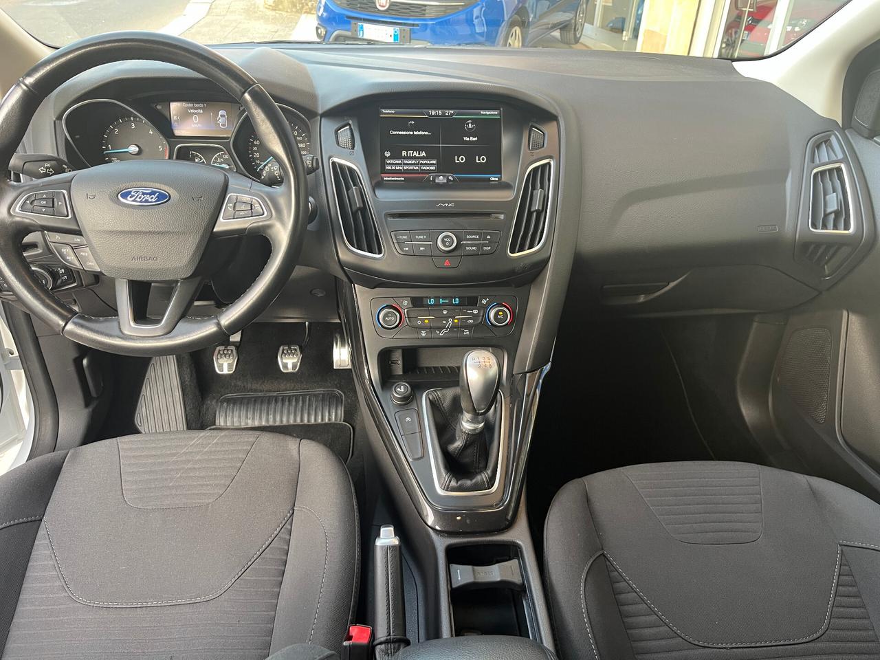 Ford Focus 1.5 TDCi 120 CV ST Line