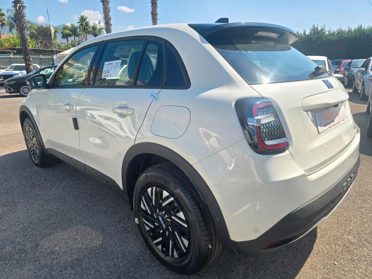 FIAT 600 1.2HYBRID MHEV 100CV E-DCT PRONTA CONSEGNA
