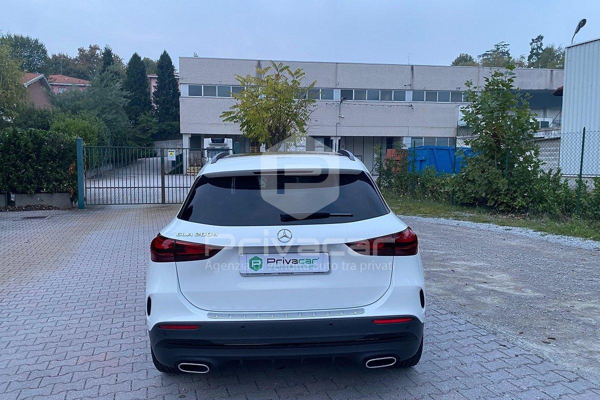 MERCEDES GLA 200 d Automatic AMG Line Premium Plus