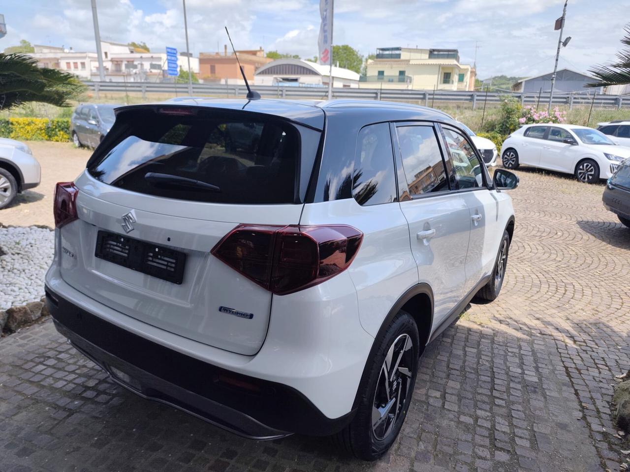 Suzuki Vitara 1.4 Hybrid A/T Starview