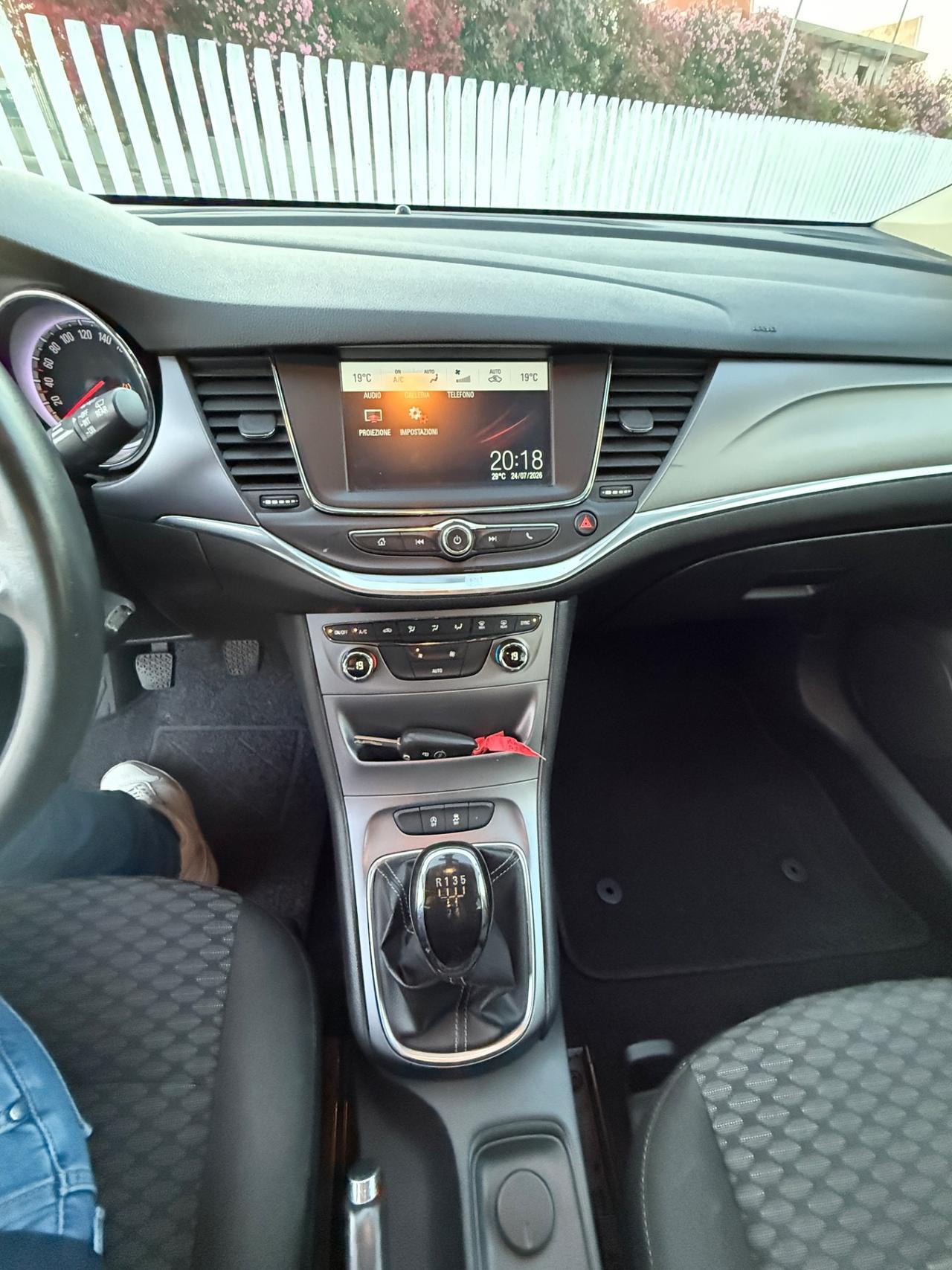 Opel Astra 1.0 Turbo ecoFLEX Start&Stop 5 porte Innovation