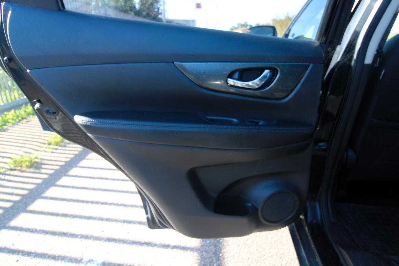 Nissan X-Trail 1.6 dci Tekna 4wd