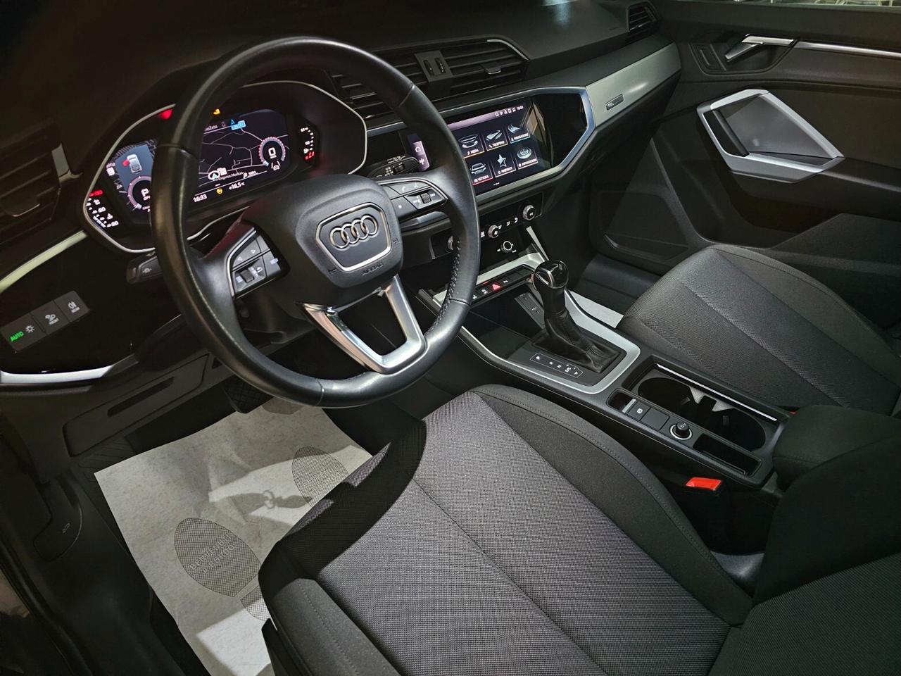 Audi Q3 SPB 35 TDI S tronic Business Plus