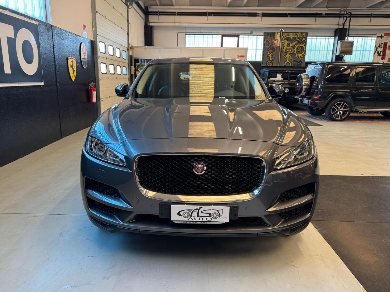 Jaguar F-Pace 2.0 D Prestige