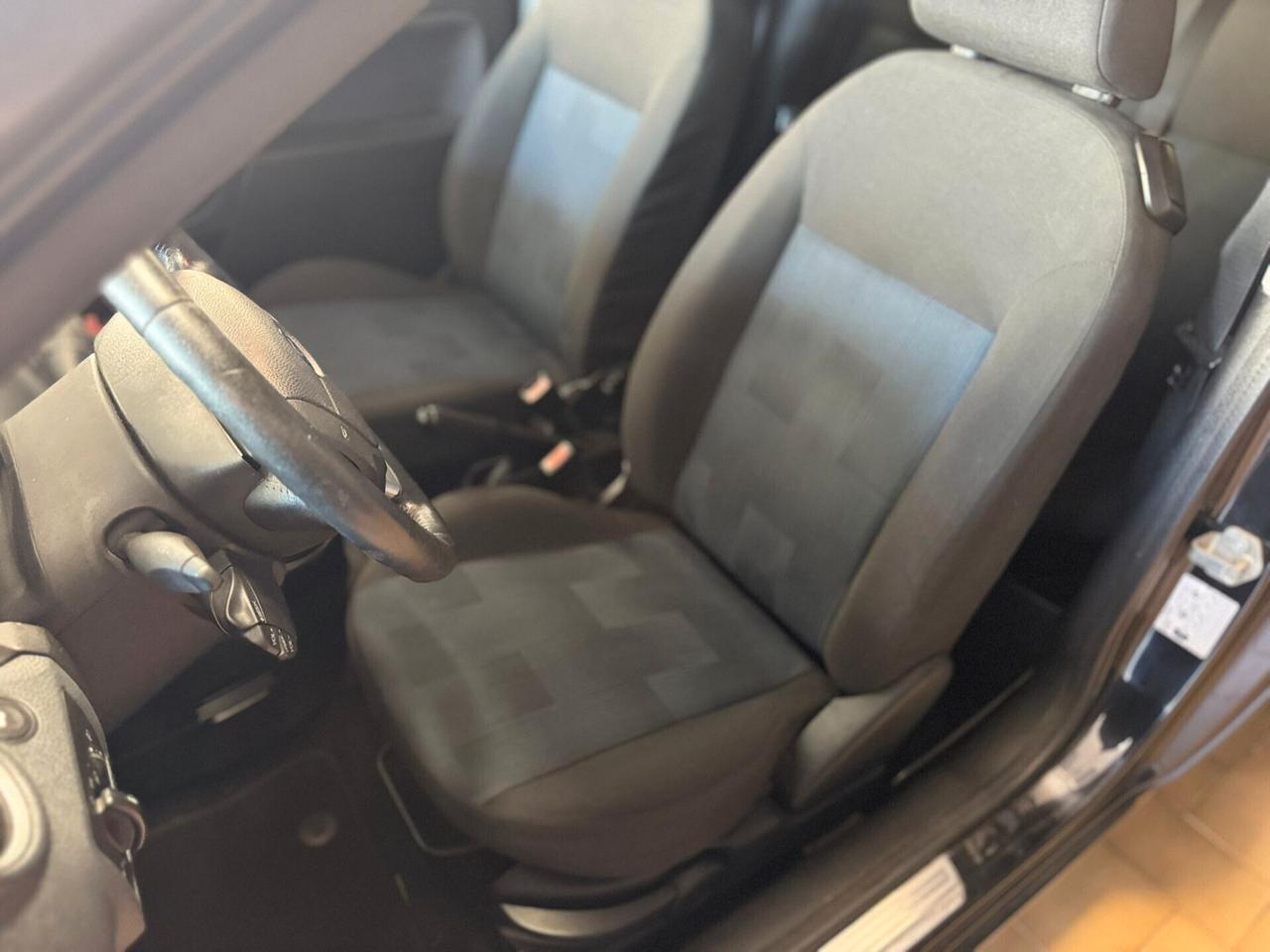 Ford Fiesta 1.2 16V 3p. Ghia