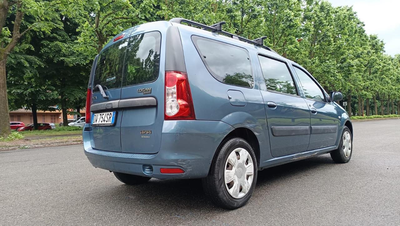 Dacia Logan MCV 1.6 90CV 7 posti Lauréate