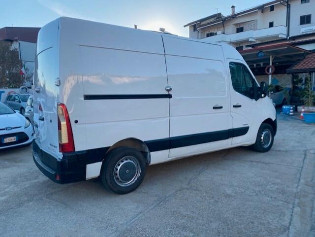 Renault Master 2.3 dCi