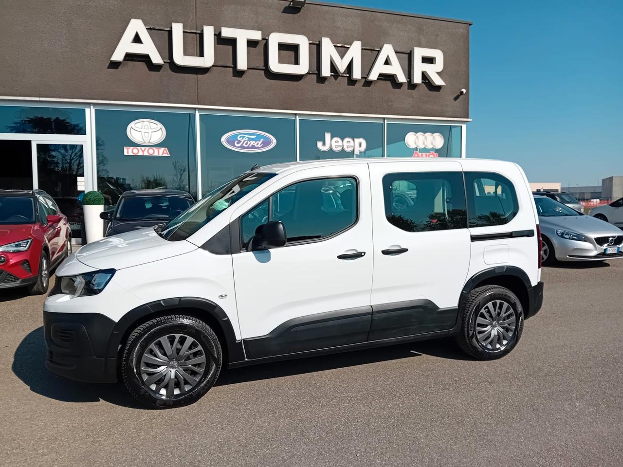 Peugeot Rifter 1.2 110CV E6 CON PEDANA TRASPORTO DISABIL