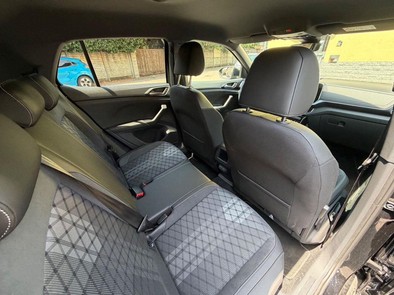 Volkswagen T-Cross R Line Plus 1.0 TSI #11695
