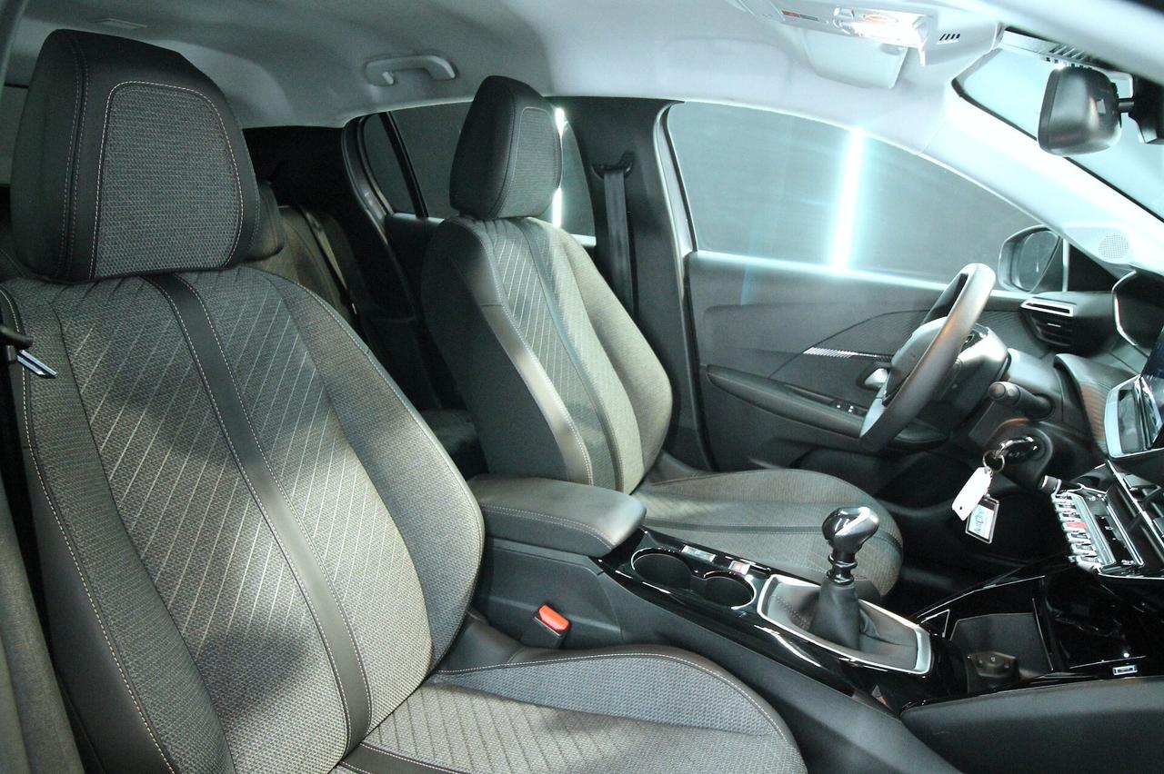 PEUGEOT 208 1.2 100 CV ALLURE
