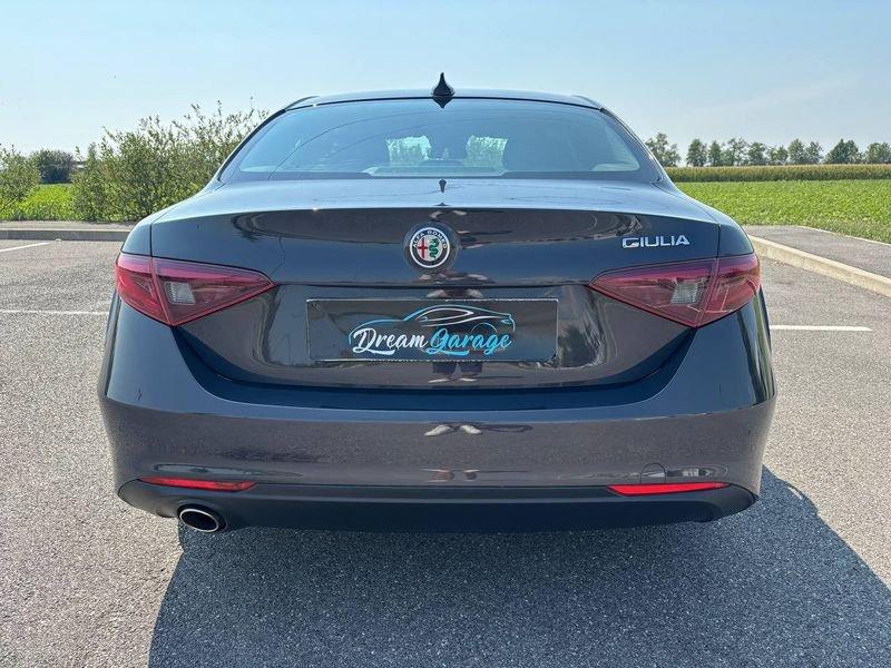 Alfa Romeo Giulia CINGHIA FATTA - 2.2 diesel 150cv