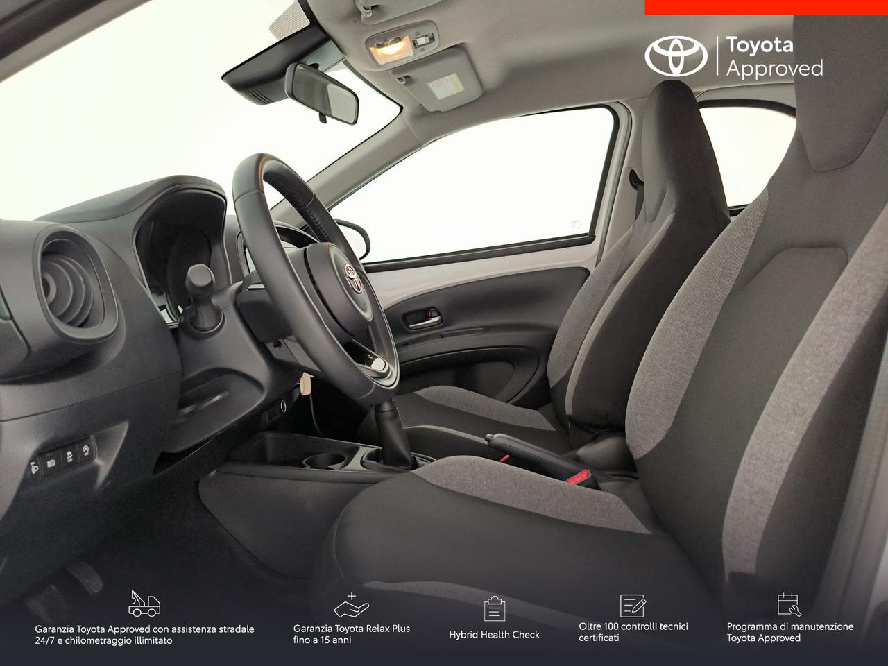 Toyota Aygo x 1.0 active 72cv
