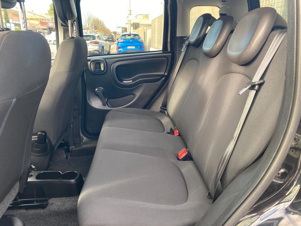 FIAT Panda 1.0 hybrid CROSS 5posti RadioAPP CarPlay