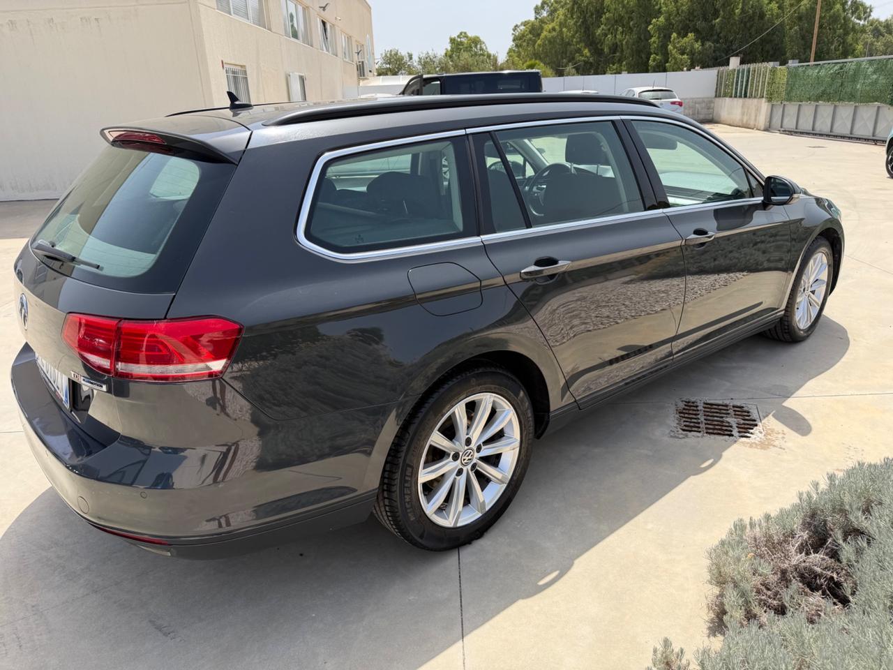 Volkswagen Passat sw 1.6 TDI DSG 2016