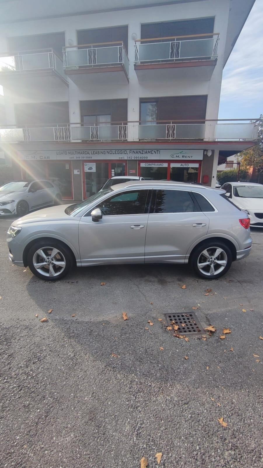 Audi Q3 40 TDI quattro S tronic Business Advanced