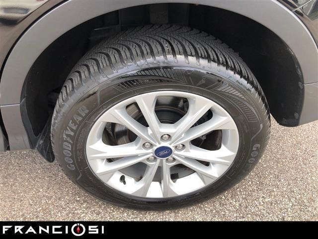 FORD Kuga 1.5 tdci Titanium s&s 2wd 120cv powershift