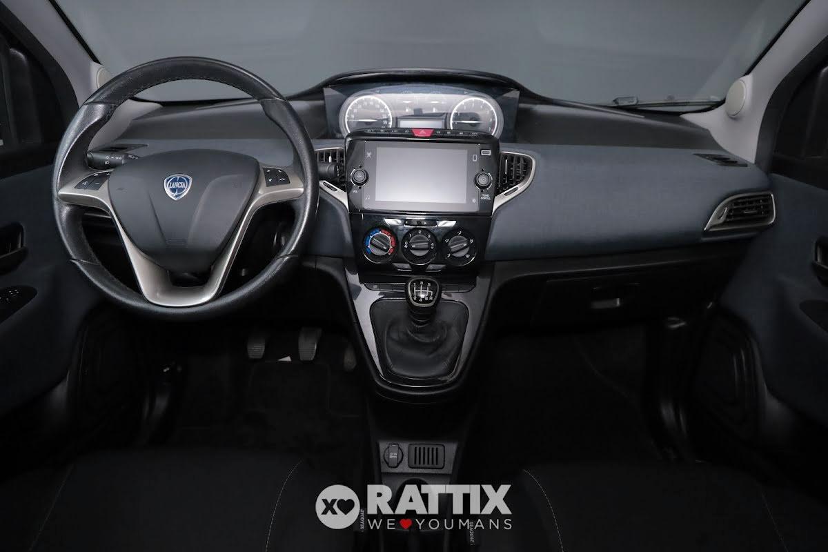 Lancia Ypsilon 1.0 Firefly Hybrid 70CV Gold