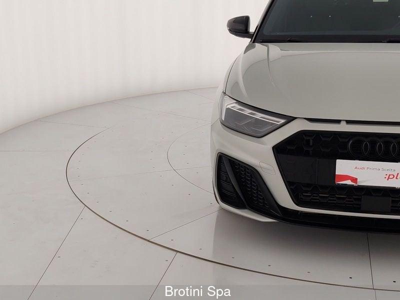 Audi A1 A1 SPB 40 TFSI S tronic Identity Black