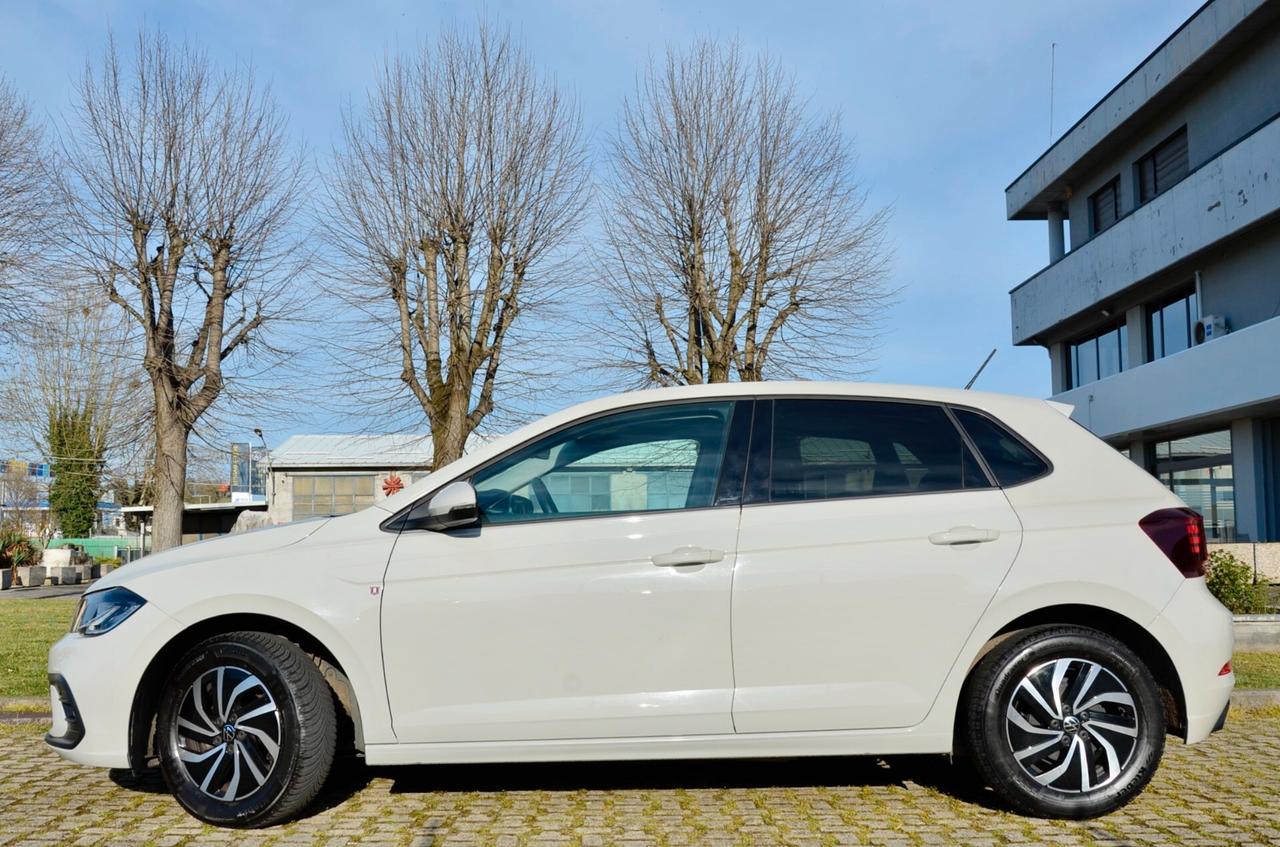 VOLKSWAGEN POLO 1.0 TSI LIFE 95cv, PREZZO REALE, UNICO UTILIZZATORE, UFF ITALIANA, FARI LED, APPLE ANDROID, EURO 6D, PERMUTE
