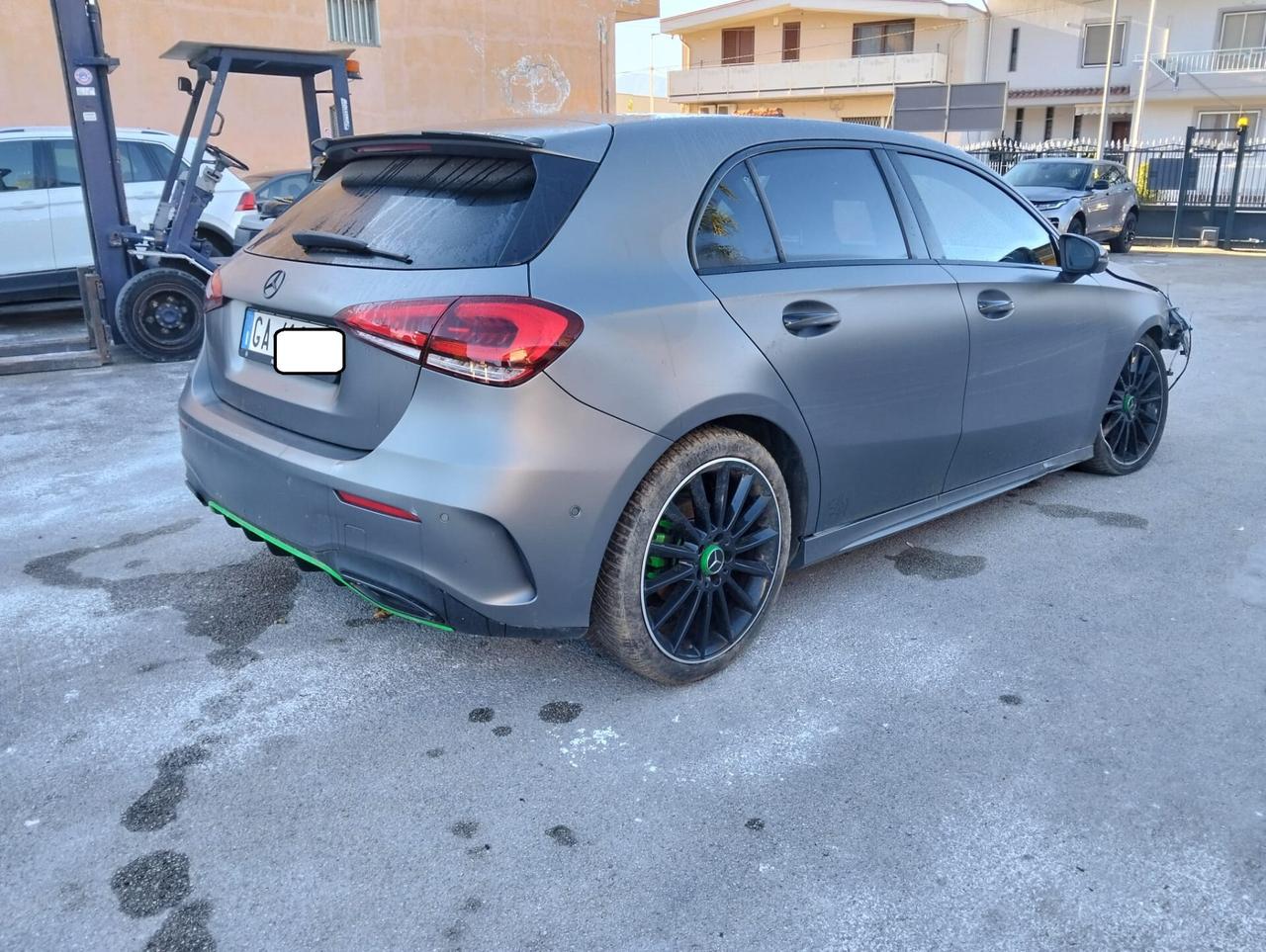Mercedes-benz A 160d "AMG" 2020 SINISTRATA