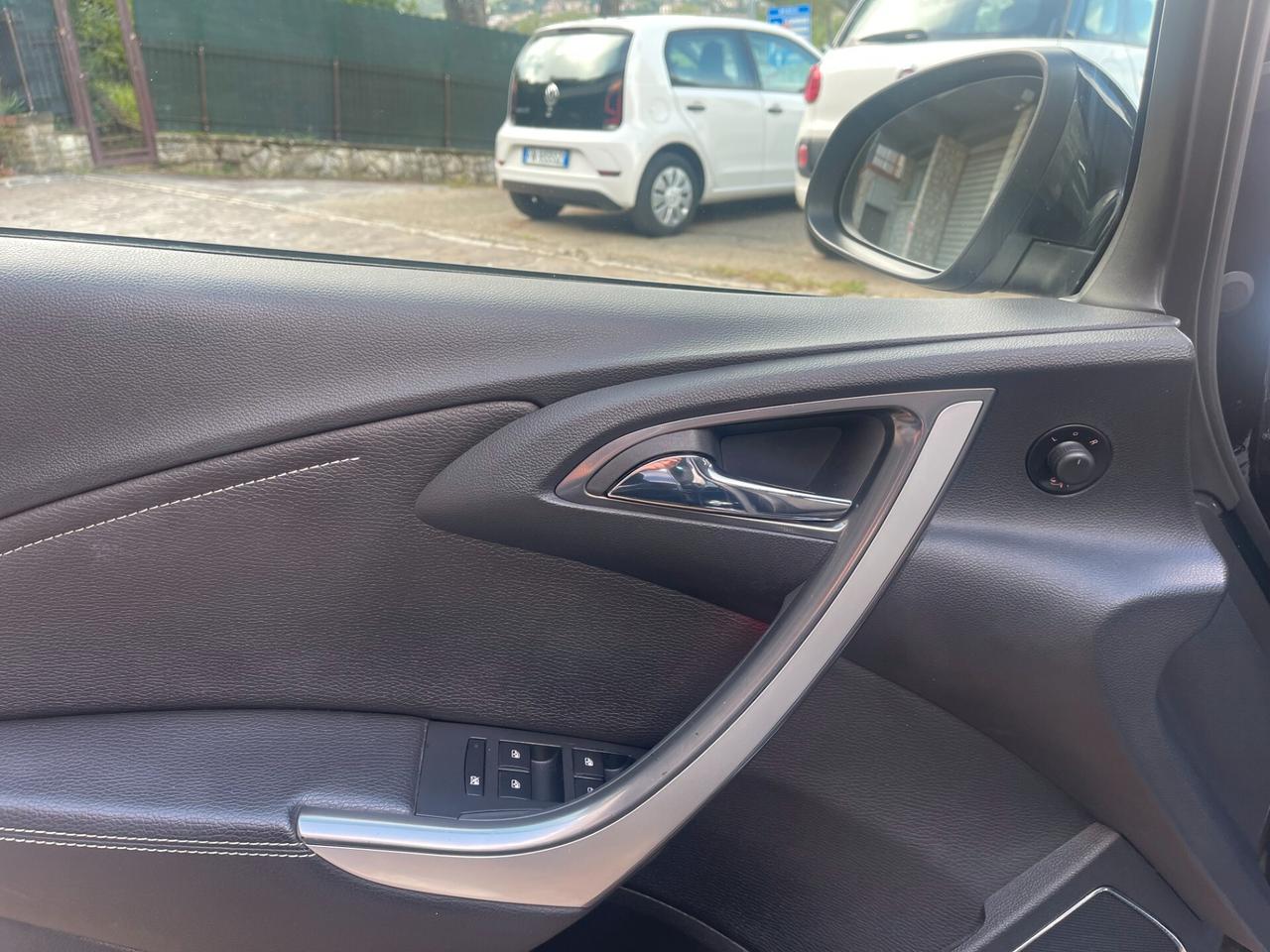 Opel Astra 1.7 CDTI 110CV Sports Tourer Cosmo NEO PATENTATI