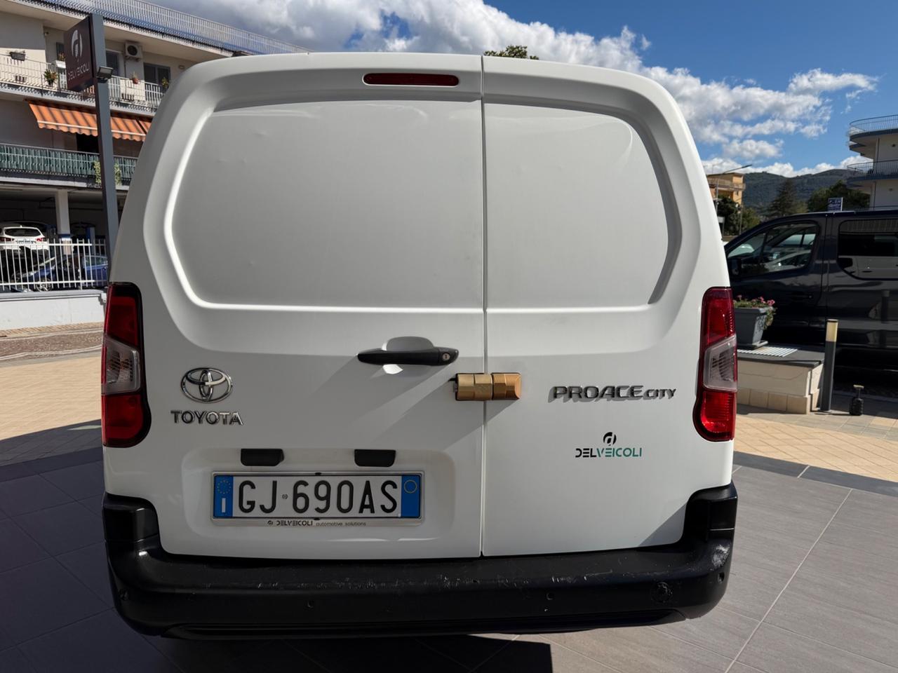 Toyota PROACE Passo Lungo 2022