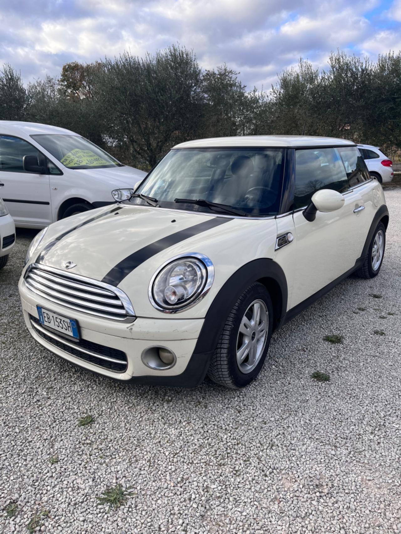 Mini Cooper D 1.6 Diesel PERFETTA NEOPATENTATI