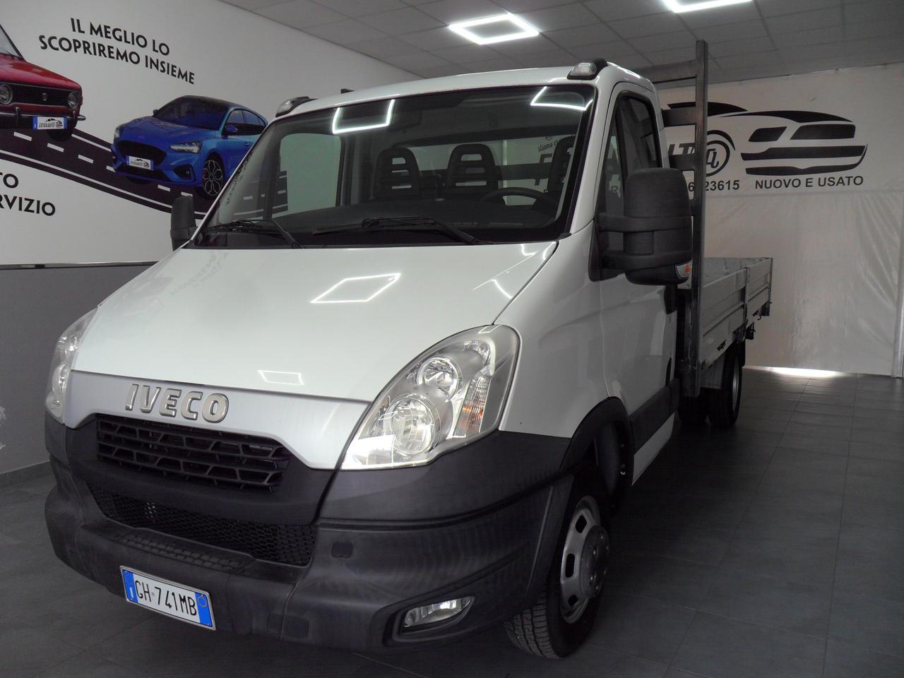 Iveco FULL OPTIONAL