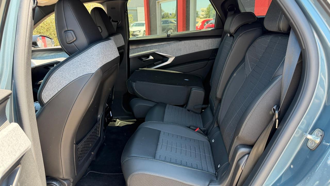 Peugeot 5008 Hybrid 145 e-DCS6 GT 7 Posti