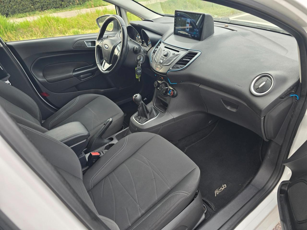 FORD FIESTA 1.4 TITANIUM "OK PER NEOPATENTATI"