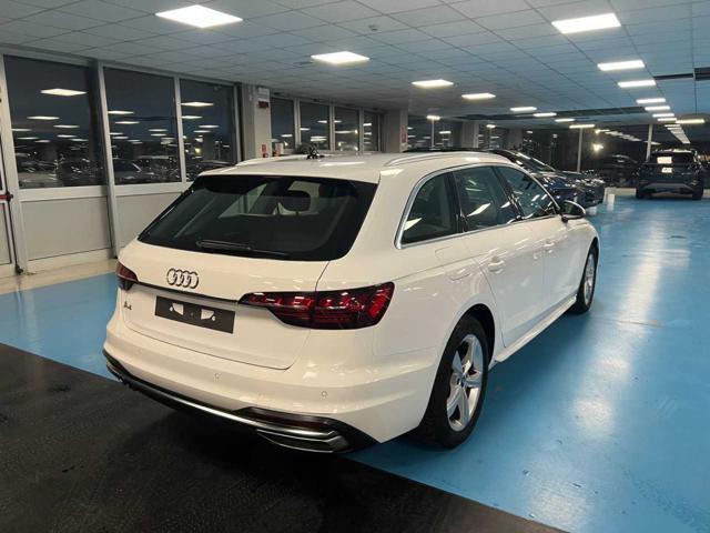 AUDI A4 Avant 30 TDI/136 CV S tronic Business Advanced