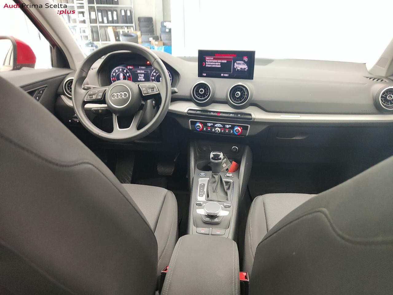AUDI Q2 - Q2 35 TFSI S tronic Business