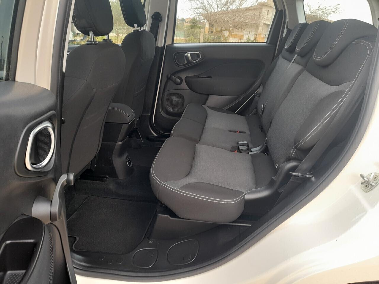 Fiat 500L 1.6 MJT 120 CV Lounge 7 POSTI