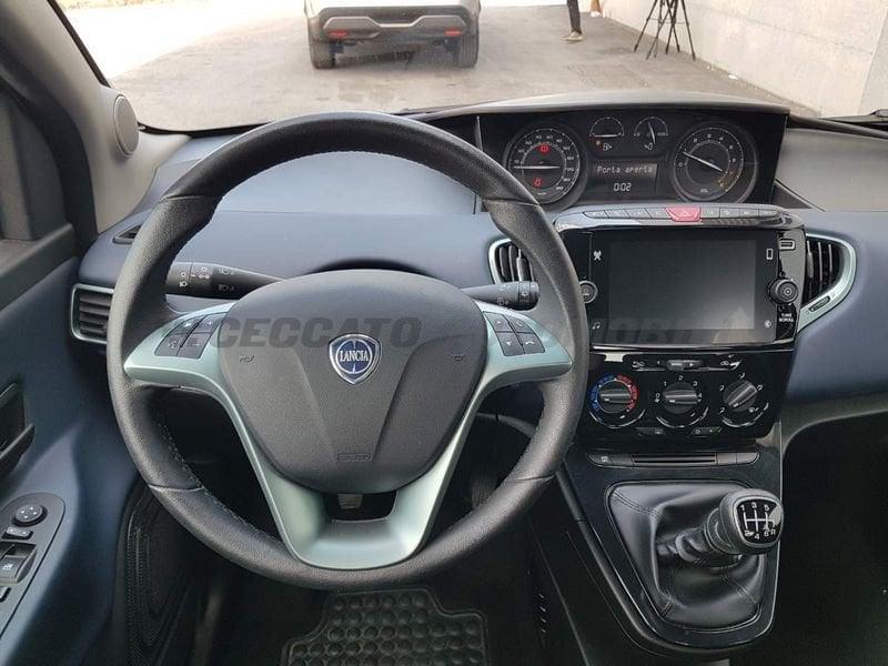 Lancia Ypsilon Ypsilon 1.0 firefly hybrid Platino s&s 70cv