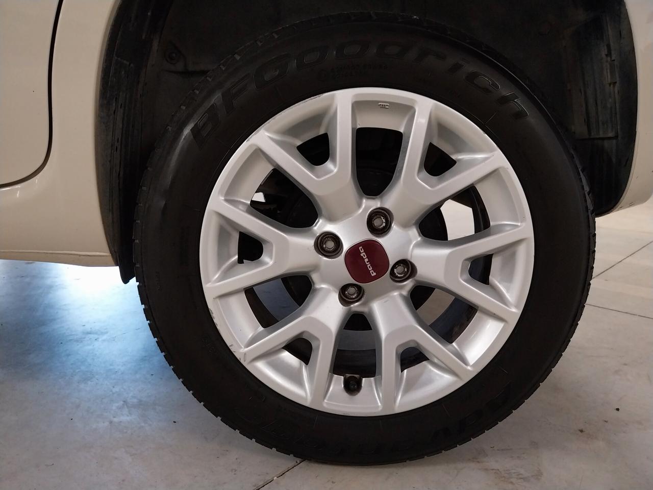 Fiat Panda 0.9 TwinAir Turbo Natural Power Lounge , ok neopatentati