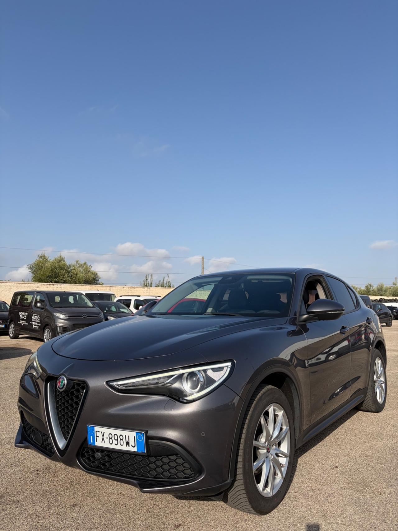 Alfa Romeo Stelvio 190 CV AT8 Q4 Executive