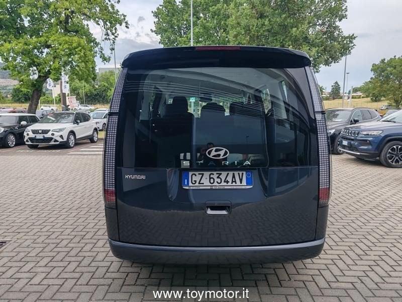 Hyundai Staria 1.6 HEV AT 2WD 9 posti Wagon